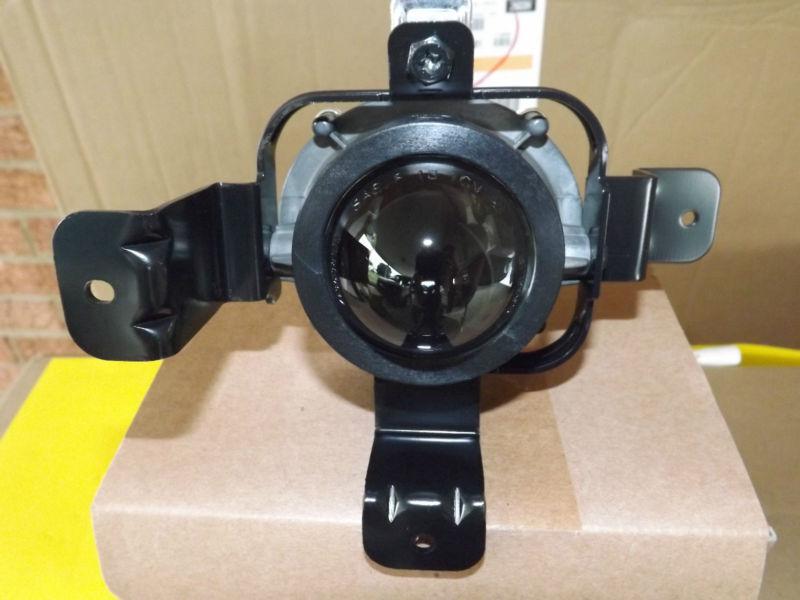 New gm fog light  #95987120