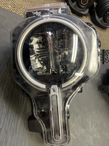 2021,2022,2023 ford bronco nm complete headlight assembly oem m2db 13w029 ah