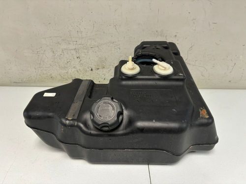 2013 polaris rzr 900 xp oem fuel gas tank 2521202