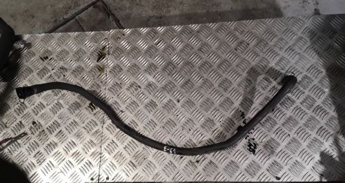 Bmw 5 e60 hose cooling 3.00 diesel 2005 17906331-