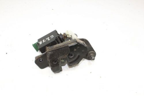 Land rover discovery iii l319 tailgate lock 7016050 2.70 diesel 22932083-