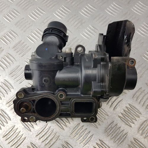 Audi a4 b8 2.0 petrol water coolant pump 06j121026g