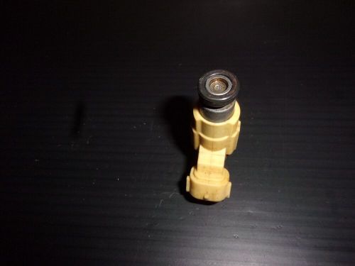 Yamaha outboard 04 f225 fuel injector ay 69j-13761-00-00