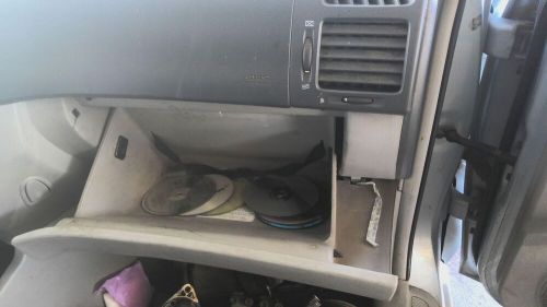 Glove box kia spectra 07