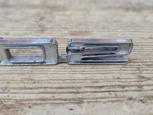 Oem 1968 camaro 302 front fender emblems correct rare lh 3927481 rh 3927482 pair