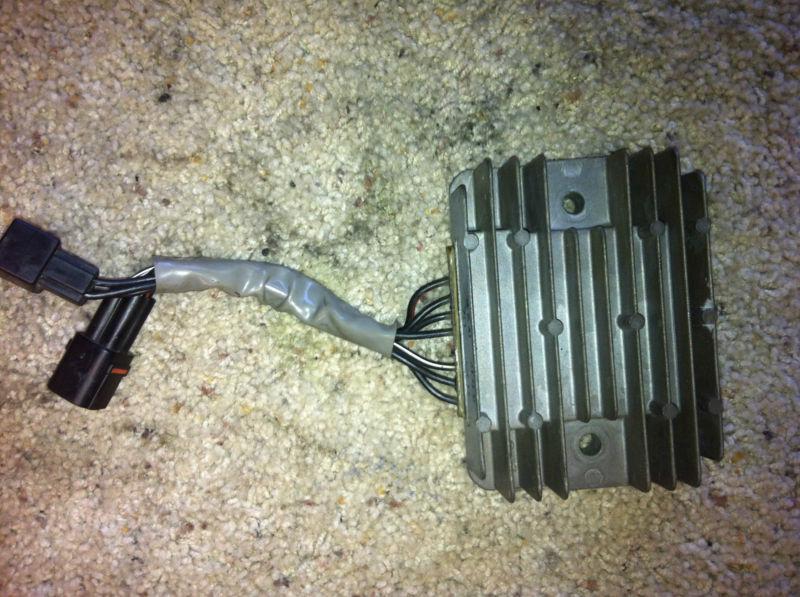 05 06 suzuki gsxr 1000 gsxr1000 regulator rectifier oem  