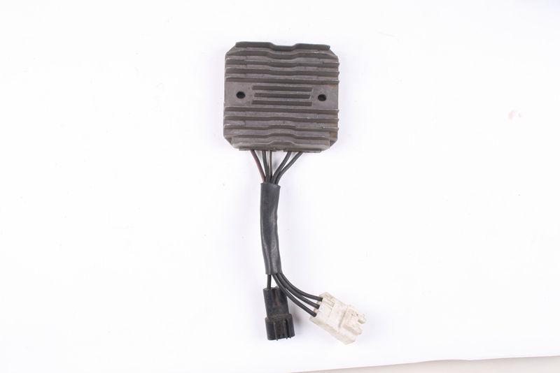 Voltage regulator rectifier for suzuki burgman an650 10g00 new