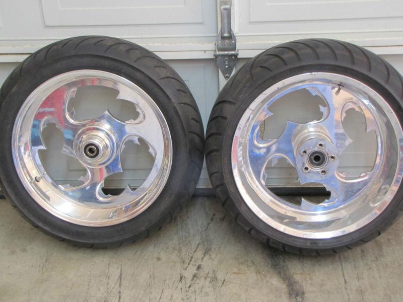 Beach city wheels “mennis” 18x8.5 and 18x5.5 polished wheels w/avon tires  