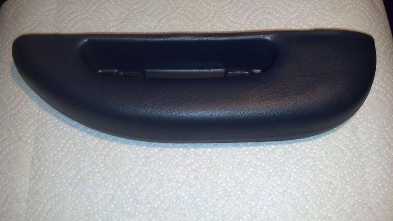 Gm# 12376620 front right side armrest blue oem gm new express savana vans  