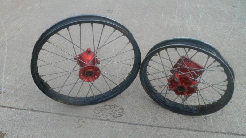 Honda cr85 wheels - red hubs and spokes