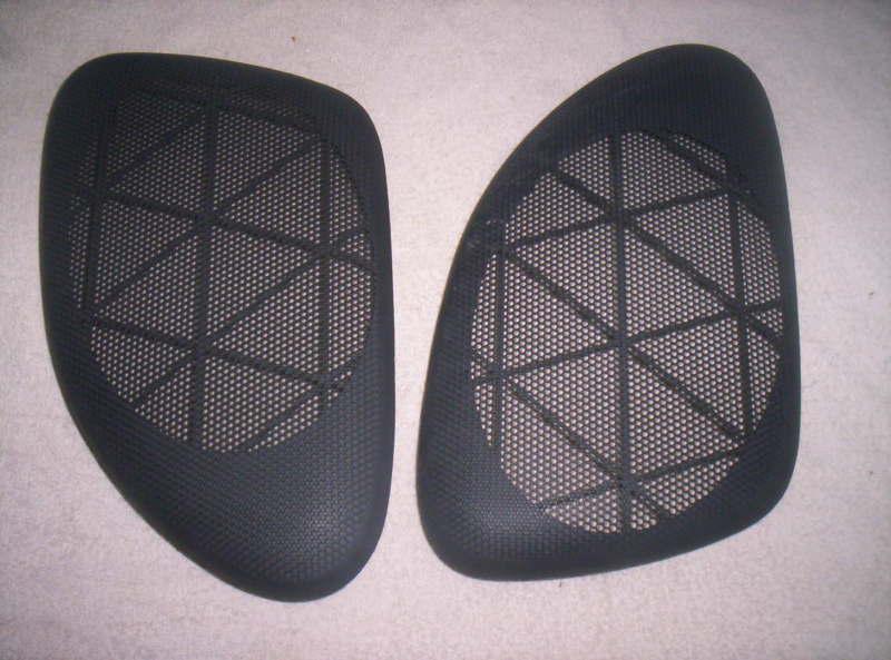 96 97 98 99 00 chrysler sebring convertable left & right rear speaker covers