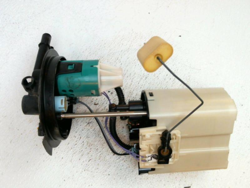 2006 pontiac grand prix fuel pump 2522981