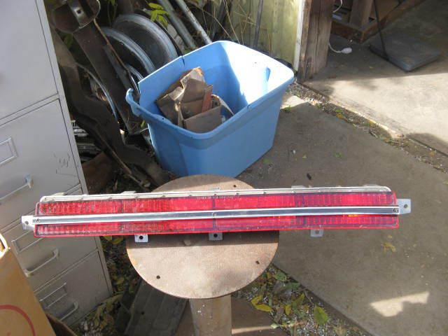 Nos 1973 buick riviera lh tail light assembly -- one year only!