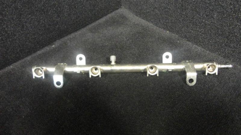 Fuel rail #63p-13160-00-00  yamaha 2006-2012 150hp  fuel injection #2 (555)