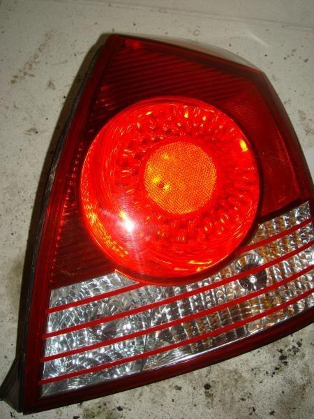 04 05 06 elantra r. tail light qtr mtd sdn