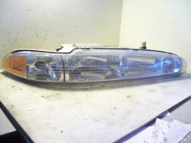 98 99 00 01 02 oldsmobile intrigue right headlight 45146