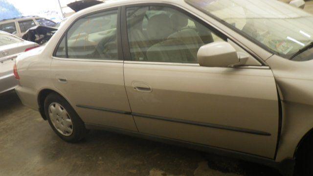 98 99 00 01 02 honda accord l. rear side door elec 1452585