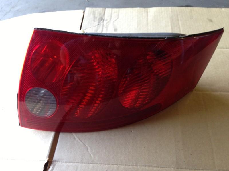 Audi tt right side taillight mk1 passenger side coupe roadster 00-05 oem