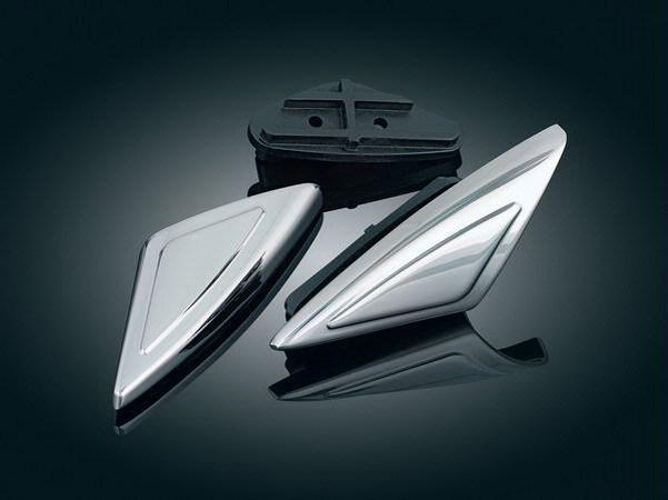 Kuryakyn 7320 shark tooth front fender accents for gl1800