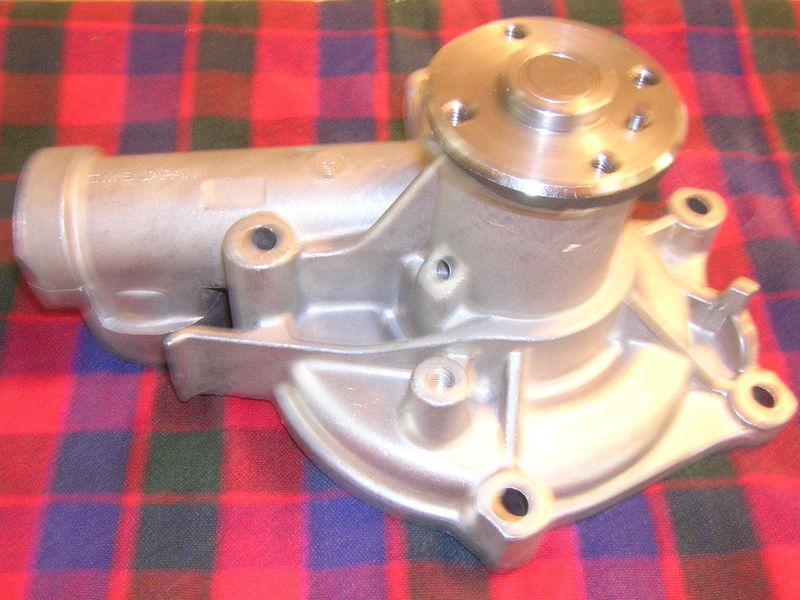 Gmb new water pump 350-255 mitsubishi md997430 fits chrysler cars  too!