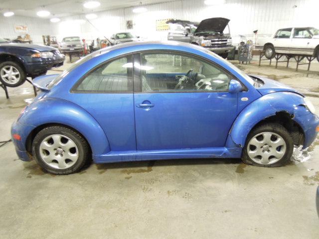 2001 volkswagen beetle front door right 2261619