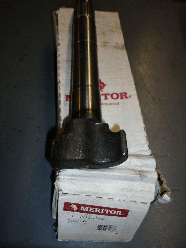 * (2) meritor brake camshafts / rh  2210 s 7455