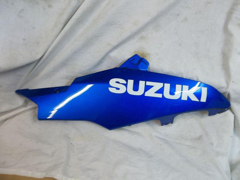 Used 2009 suzuki gsx-r600 gsxr 600 blue lower right side fairing *b49b