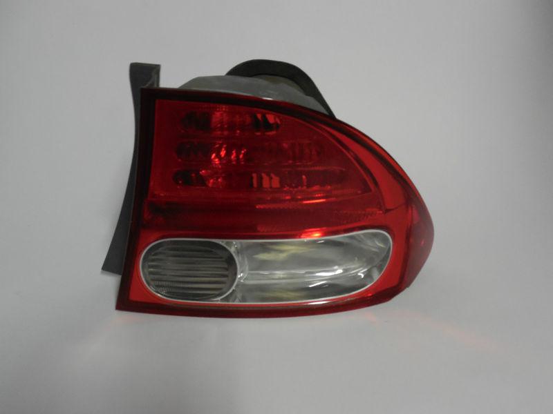 09 2010 2011 honda civic sedan oem right tail light nice!