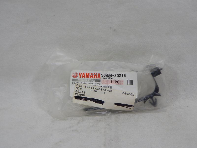 Yamaha 90464-20213 clamp *new