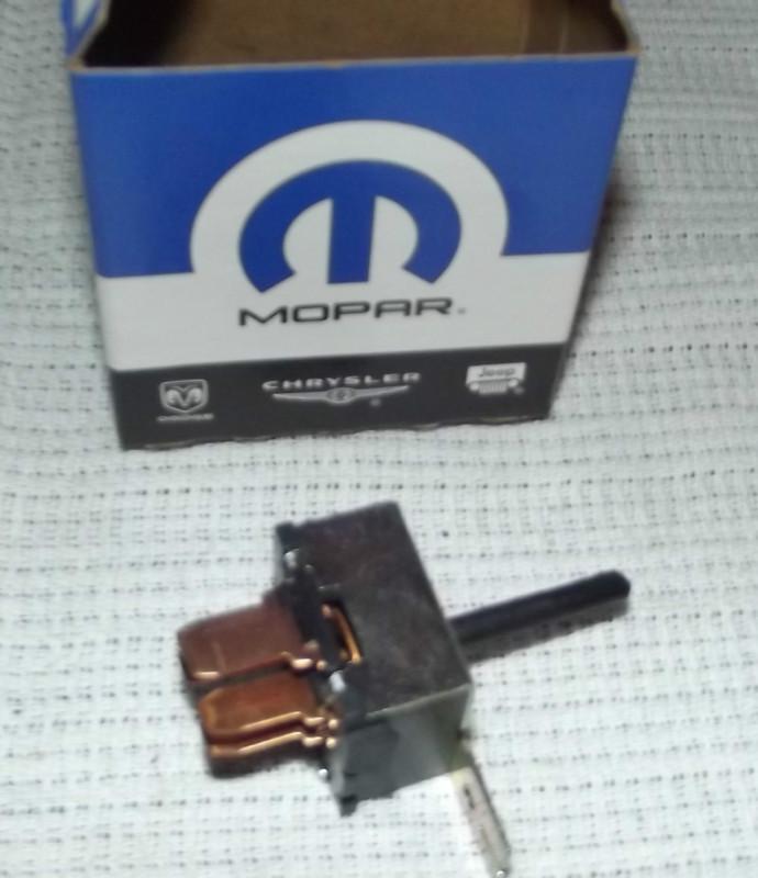 Mopar  05011214aa blower motor switch 