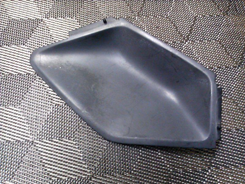 Bmw k75 k100 k1100 black plastic insert grab handle tail cowling - right