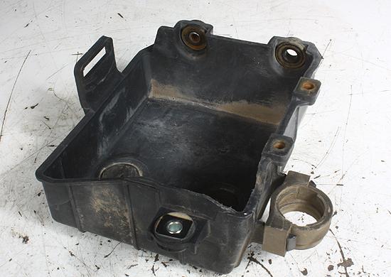 1981 yamaha xj550 maxim battery box/oem