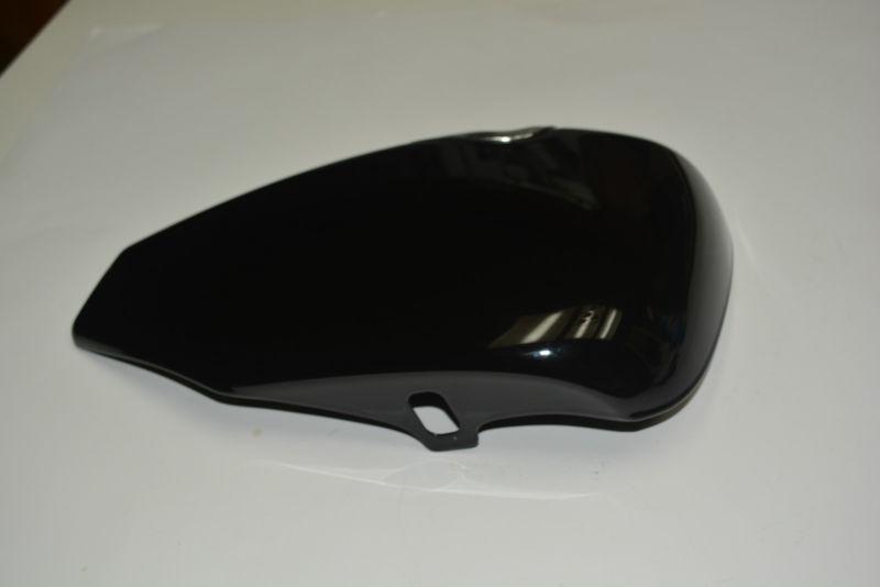 2005 harley davidson sportster xl1200c orig black oil tank cover, 62888-04b