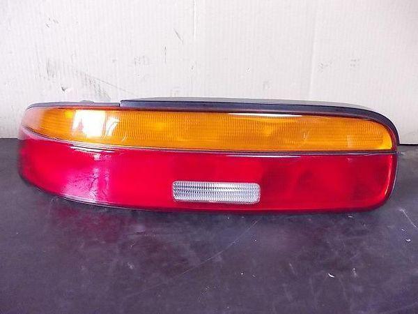 Toyota soarer 1992 rear left combination lamp [8515600]