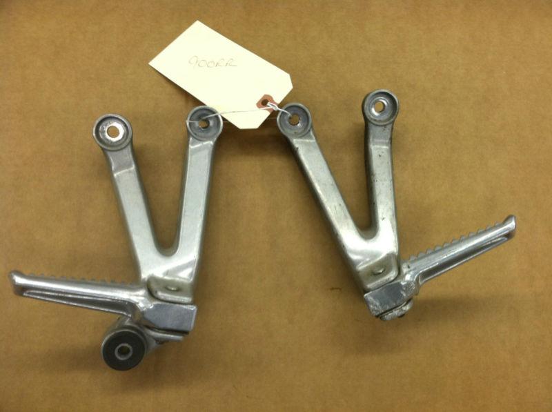 96 97 honda cbr 900 rr cbr900rr rear passenger pegs and brackets left right