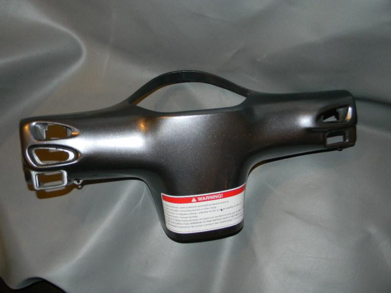 Vespa granturismo rear handlebar cover