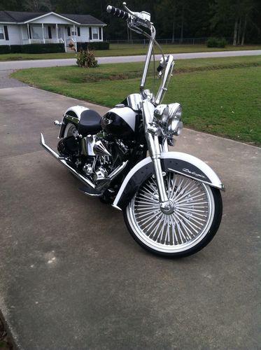 Hd softail deluxe