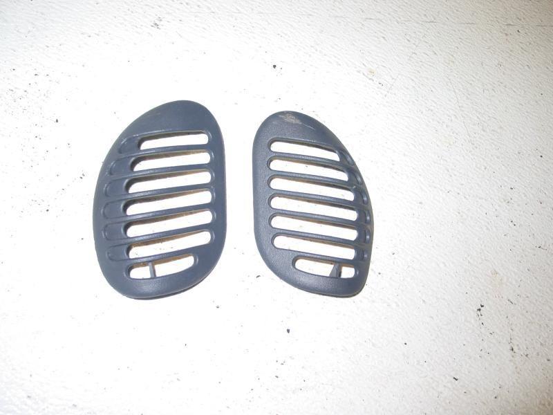 00 99 98 dodge caravan voyager vents grille pair