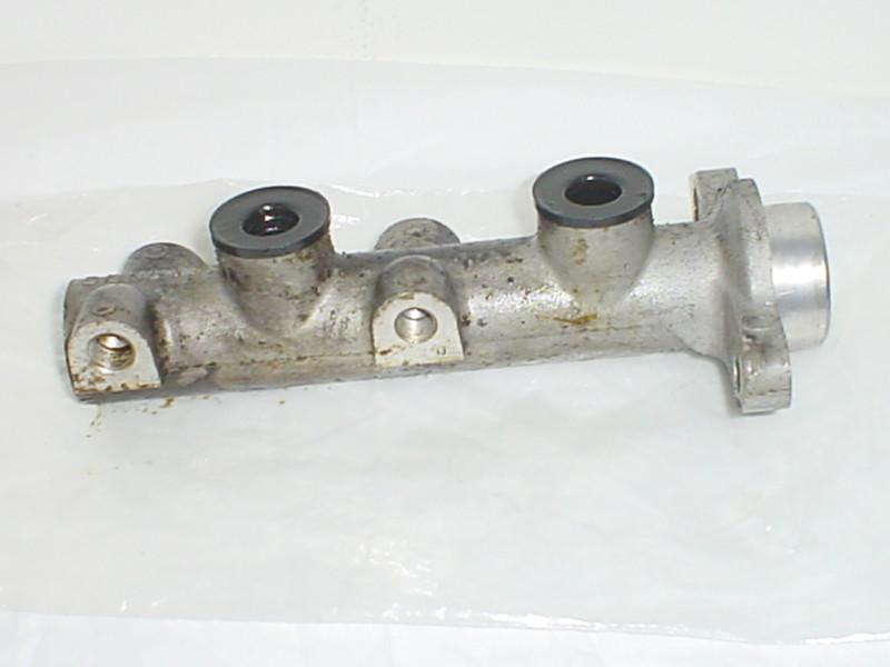 1994 ford explorer brake master cylinder core for rebuild 