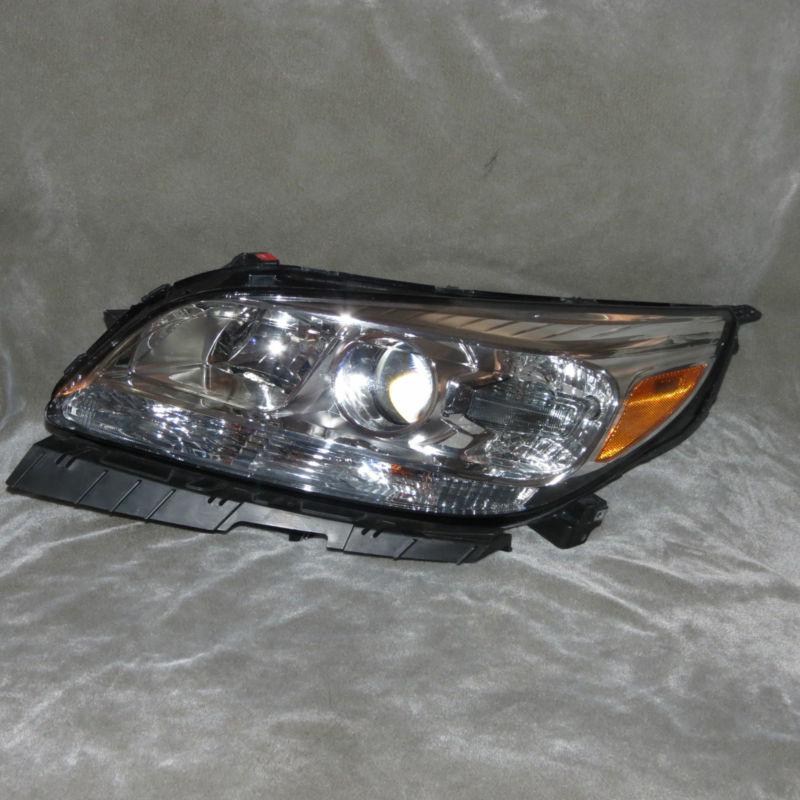 Oem 2013 chevrolet malibu headlight halogen left side excellent condition!