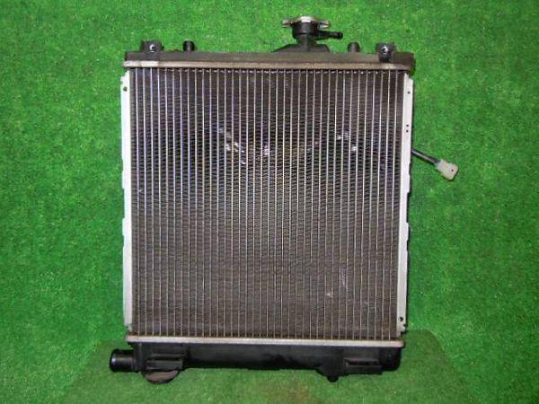 Nissan moco 2002 radiator [8820400]