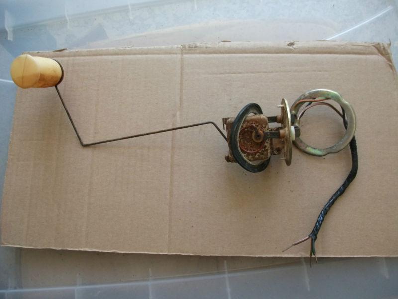 1985 jaguar xjs fuel tank sending unit used