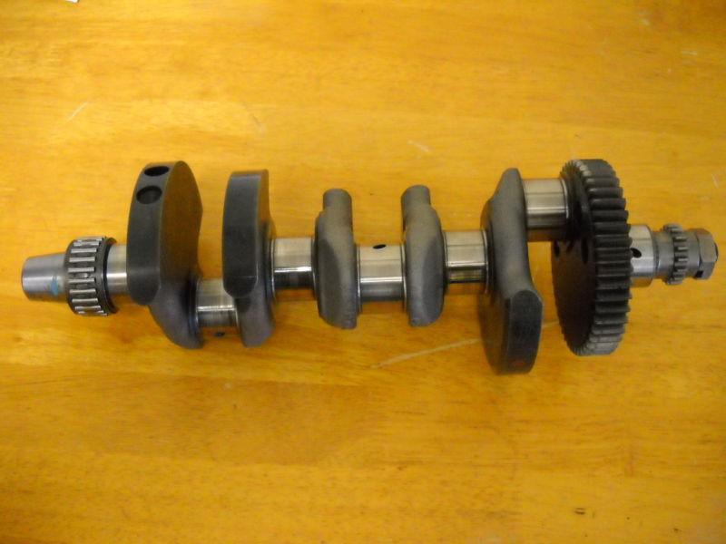 2006 triumph daytona 675 (triple)  oem crank shaft 