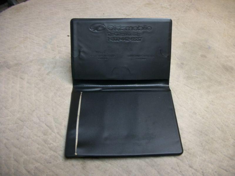 1999-2004 oldsmobile alero leather owners manual case, great condition