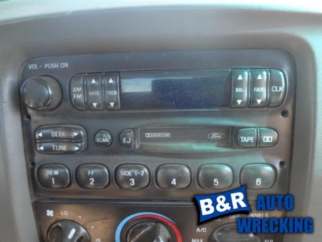 Radio/stereo for 97 98 ford f150 ~ am-fm cass id f65f19b132ad