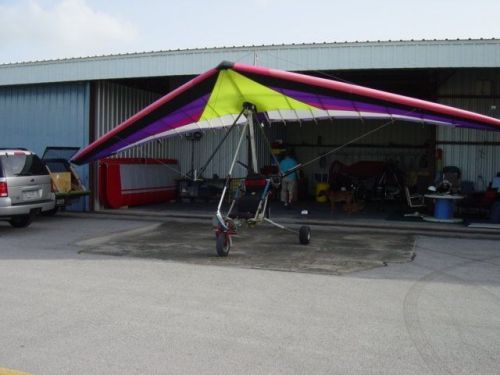 Ultralight tucan trike with cosmos 12.9 wing and rotax 503 electric start engine