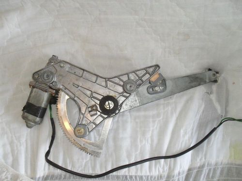 Mercedes benz w126 window regulator + motor  - passenger rear - free shipping