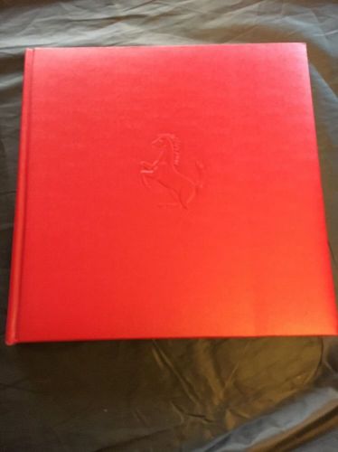 Ferrari : &#034;beauty &amp; detail&#034; limited edition photography art book