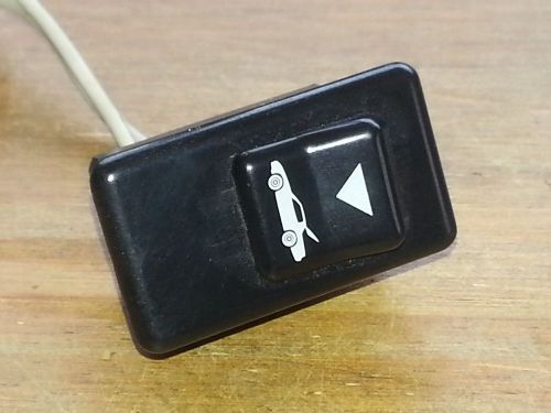 Door mounted trunk rear hatch switch button 84 -96 c4 oem corvette - free ship!