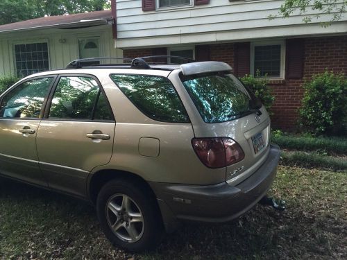 Mechanic special 1999 lexus rx300 137000 miles